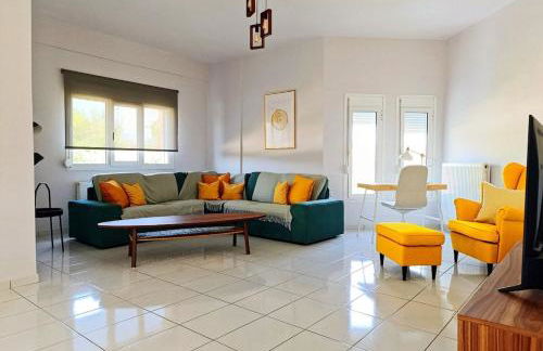 Themis Family Hideaway - Photo 10