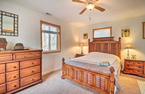 Game Room and Lake Access Albrightsville Home! - Foto 20