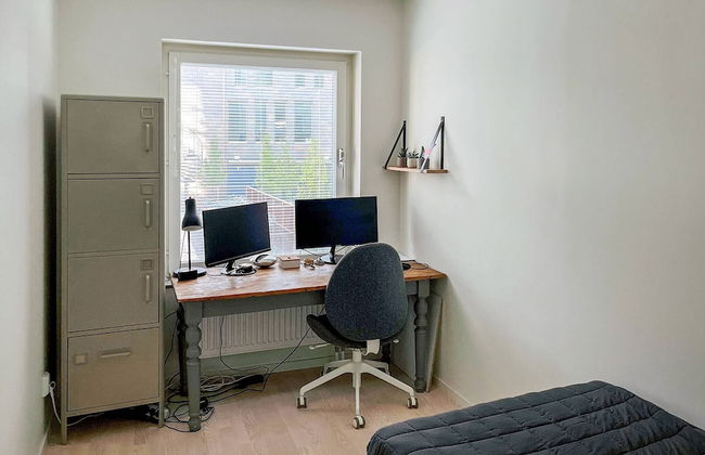 Room in Guest Room - 5 Min Walk Eurovision Hyllie - Foto 1