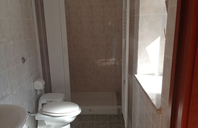 Captivating 1-bed Apartment in Gallinaro - Foto 2