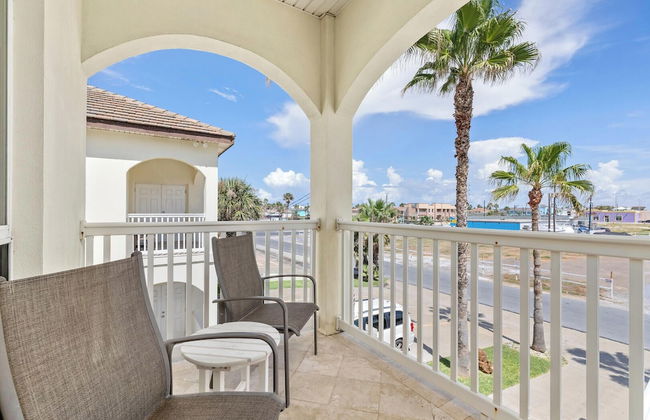 Large Family Condo Close to the Beach With Pool! - Foto 27