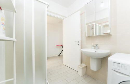 Apartment 3BR with large terrace - 800m from San Leonardo M1 - Foto 13