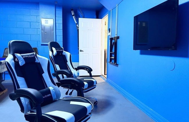 Beautifuly 5bd Pool Gm Hm, Legacy Park-409cr 5 Bedroom Home by RedAwning - Foto 31