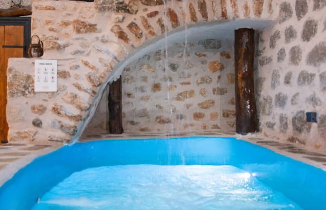 Dandy Villas Tower House Built in 17th Century Pool - Photo 72