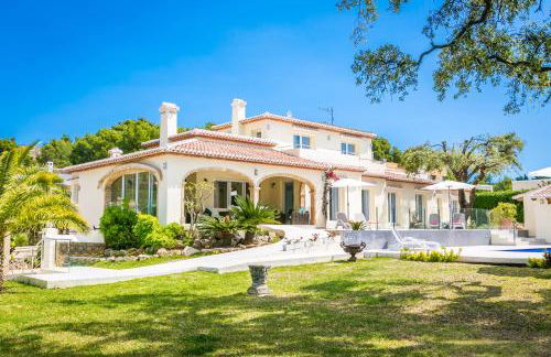 Casa Juana is a modern, luxury, exclusive, 6 bedroom villa. - Foto 80