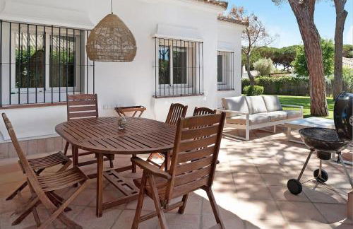 Villa Escocia, entre pinares y a pie de playa - Foto 26