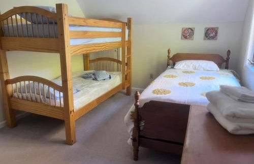 Tranquil NH Lakehouse Escape - Foto 20