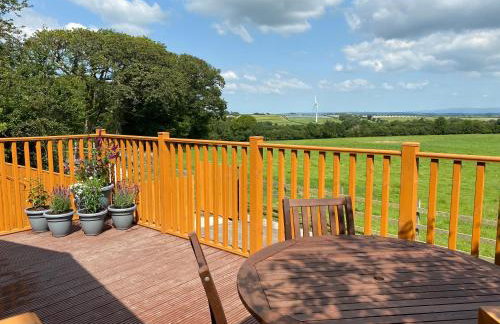 The Beehive -Stunning Views - Hot Tub - Romantic - Foto 17