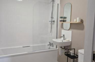 Modern apartment on the river in Callander - Foto 16