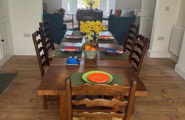 The Moorings - Just a few metres from the sea! - Photo 8