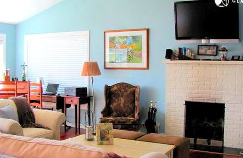 Charming Waterfront Cottage Rental near Topsmead State Forest, Connecticut - Foto 5