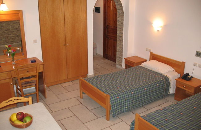 Aegeon Apartments - Photo 13