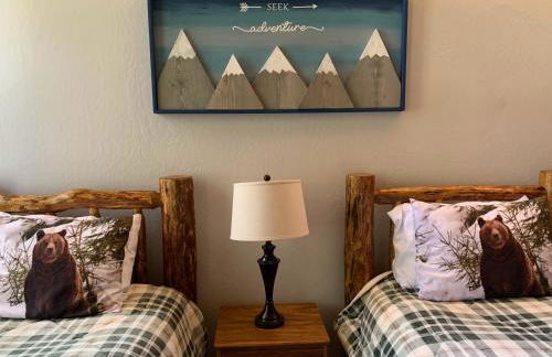 Woodsy retreat near Northstar & lake - Foto 8