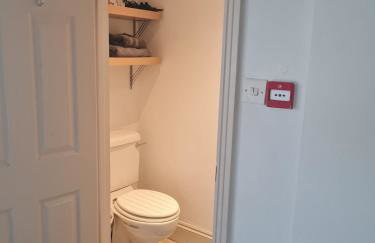 Quiet self contained studio flat near town centre and university - Foto 18