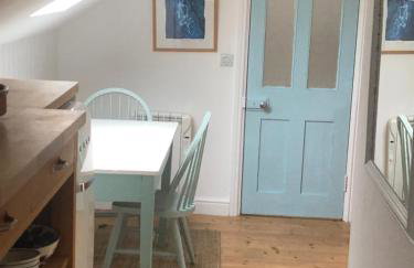 Amazing seaside Loft apartment with sea views . - Photo 4