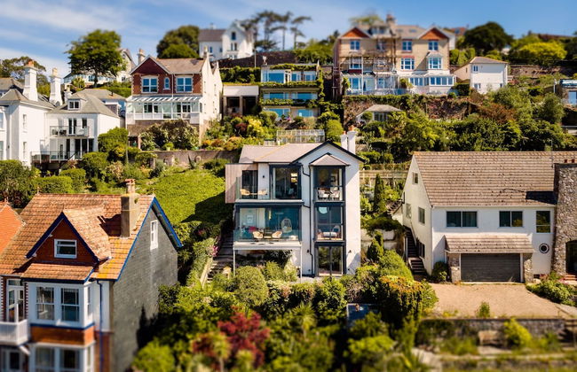 Two Guns in Kingswear - Foto 63