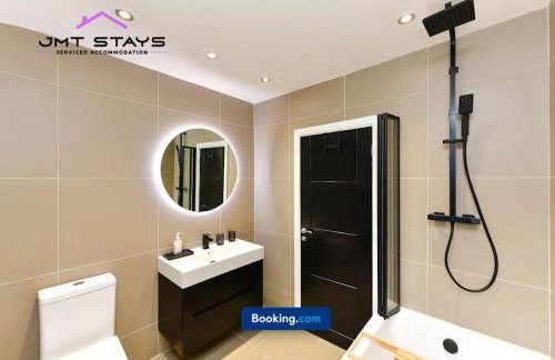 premium Offer for Extended Stays by JMT Stays l Swansea Short Lets and Serviced l With Private Parking - Foto 29