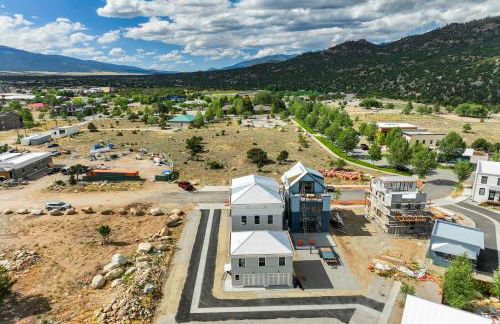 Whitewater Villa - 5BR Luxury Retreat with Hot Tub - Foto 71