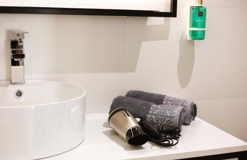 Victoria Estudios - Foto 17