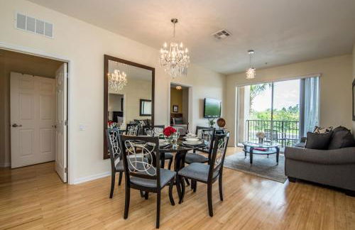Luxurious Condo w Modern Design, near Disney - Foto 1