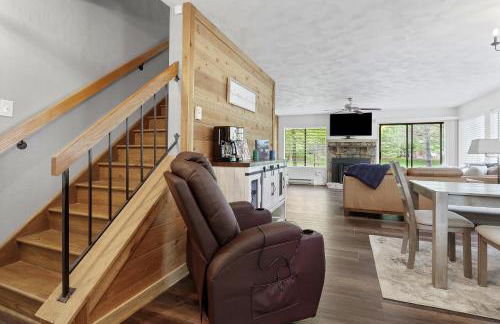 Charming Getaway l recently renovated l Hidden Valley l 4BR+3Bath l Hot Tub - Foto 6