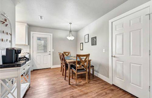 House of Charm! Bike Trails & New Walmart HQ - Foto 20