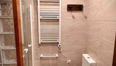 La Casina de la Yeye San Cristóbal de Valdueza - Foto 5, Shower