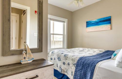 Bayfront Pensacola Beach Condo with Pool and Elevator - Foto 13