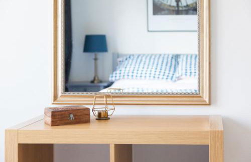 Balcony View, Fitzroy Court, 2 Bed Apartment, 2 Bathroom - High Wycombe - Foto 22