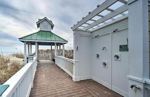 Marina and Beach Club Access Condo in Southport - Foto 37