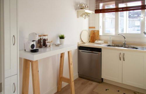 Bonito y luminoso apartamento en Rosalía de Castro - Photo 15