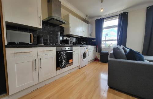 Tooting Bec Central Apartment by London Tube - Photo 4