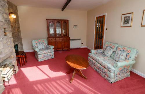 Honeysuckle - Photo 8