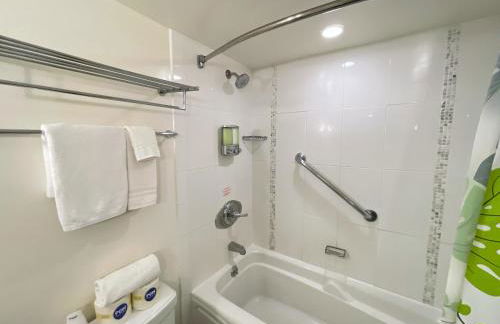 Ala Moana Hotel 13th FL Partial Ocean View - Foto 40