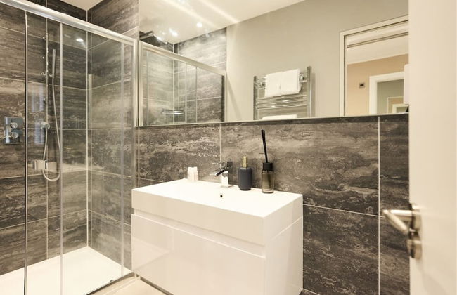 The Latimer Wonder - Stunning 5bdr House With Garden - Foto 34