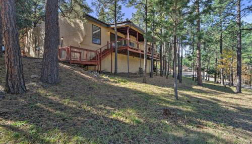 All-Season Alto Getaway with Fire Pit and Deck! - Foto 2