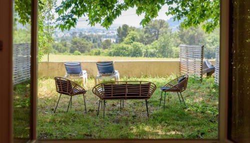 Dépendance d'un mas provençal - Foto 4, Garden, sunbed, Garden view