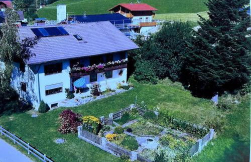 Schöne Unterkunft mit Parkplatz und Bikergarage ohne Küche - Foto 1