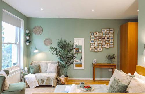 Stylish Studio by Kensington Olympia, fast Wi-Fi - Foto 8