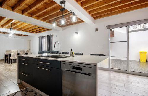 Windmill Beach House - Photo 8