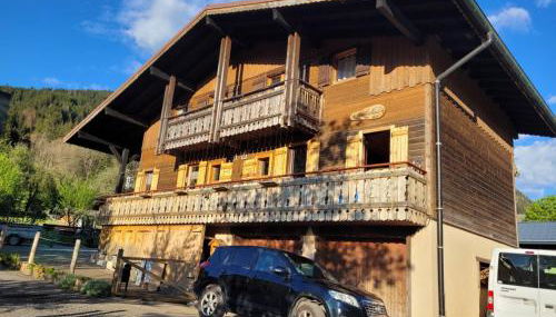Chalet familial authentique et spacieux 2 chambres 4 à 6 personnes avec parking proche des remontées - Foto 4