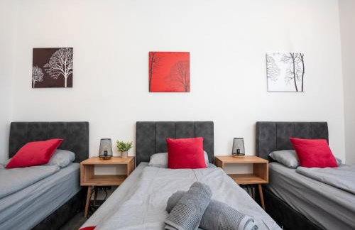 Serviceroom24 - Apartment 3 in Recklinghausen Hoch WLAN - Smart-TV - 24-7 Check-in und Küche - Foto 3