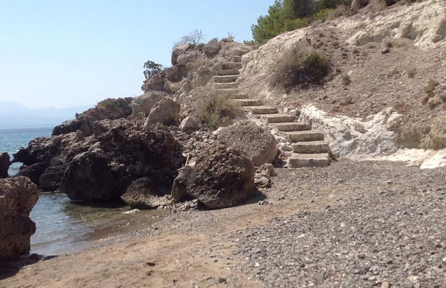 Villa With Private Beach - Photo 16