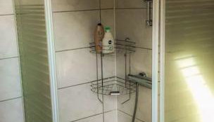 Über den Dächern Gelsenkirchens - Nähe Arena - Foto 3, Shower