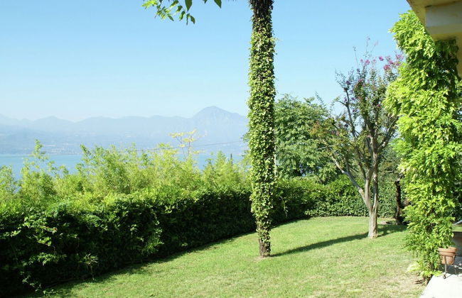 Villa in Torri With Pool & Mountain Views - Foto 35