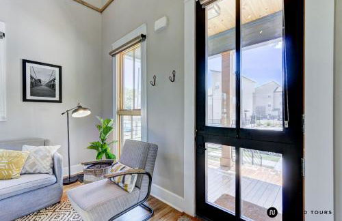 The Shotgun House from Fixer Upper - 800 5-Stars - Steps to Silos, BU, & Downtown - Foto 4