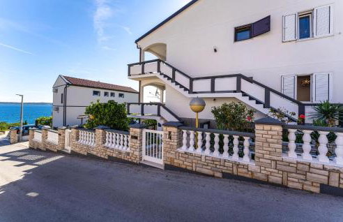 2 Bedroom Awesome Apartment In Rtina - Photo 3