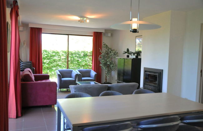 Apt w/ Fireplace & Garden - Photo 26