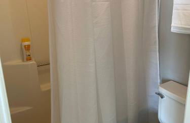 Azalea: 2 primary bedrooms w/ bathrooms - Foto 9