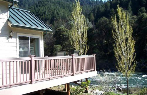 Charming Cottage Rental with Fabulous Views of the Trinity River in Northern California - Foto 49